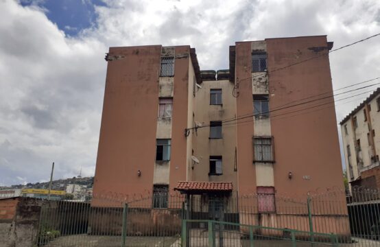 Apartamento com 02 quartos &#8211; Inconfidentes