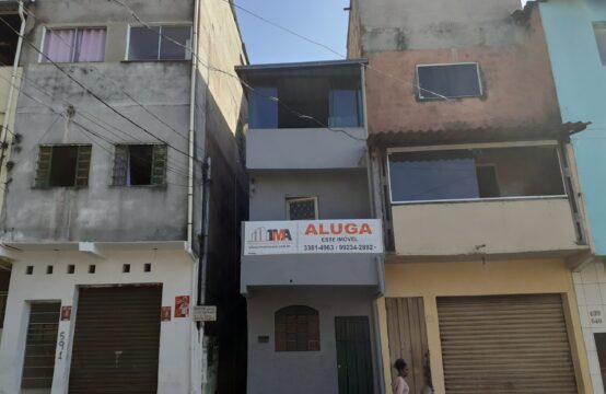 Casa com 02 quartos &#8211; Vista Alegre