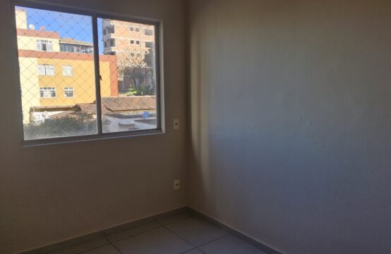 Apartamento com 03 quartos – Inconfidentes